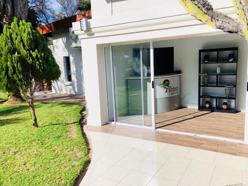 Bosveld Guest House Onverwacht Bagian luar foto
